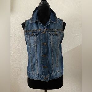 BDG studded denim vest Women’s Size S